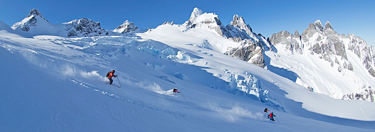 Discovering Winter Wonderland: Ski Resorts That Promise Unforgettable Adventures